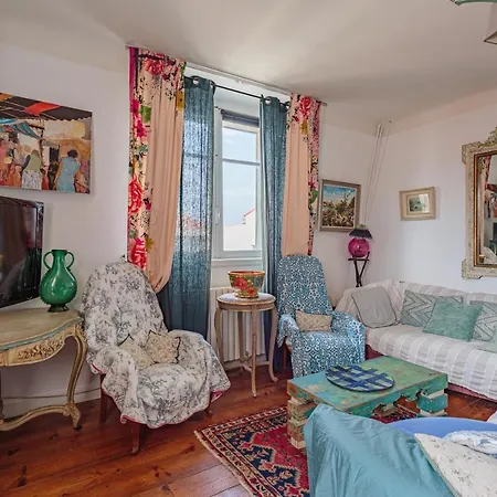 Apartment Atypique Dans Le Centre De